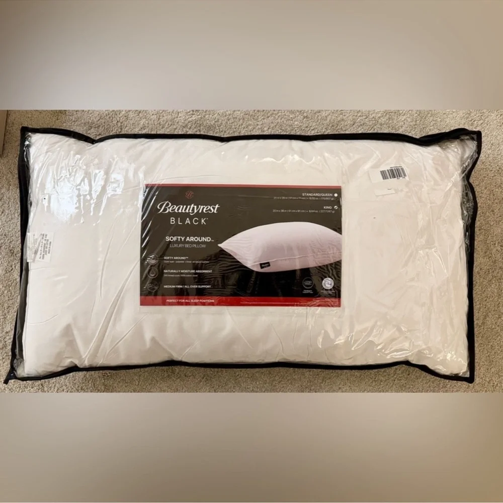 🎉LAST CHANCE🎉BEAUTYREST BLACK Luxurious‎ 20x36 Down And Feather Blend Pillow